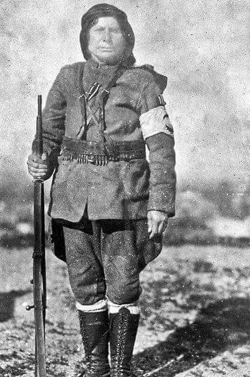Millî Mücadele’nin kadın kahramanlarından Emir Ayşe Efe